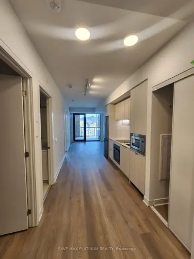 86 Dundas Street E 407, Mississauga, On L5a 1w4