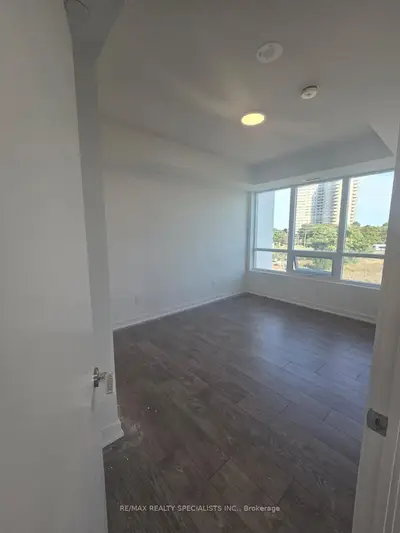 225 Malta Avenue 406, Brampton, On L6y 6l6