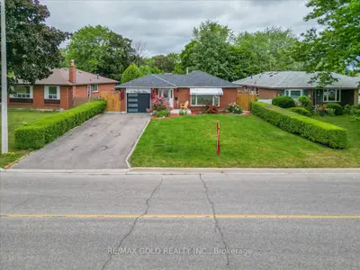 53 Dorchester Drive, Brampton, On L6t 3e2