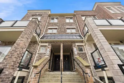 60 Parrotta Drive 258, Toronto, On M9m 0b4