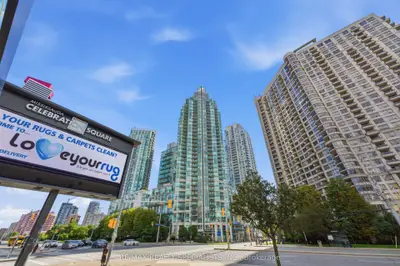 3939 Duke Of York Boulevard 711, Mississauga, On L5b 4n2