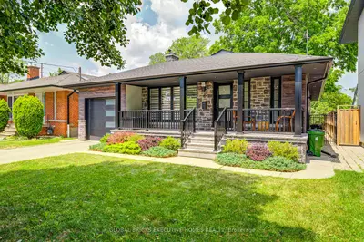 6 Cardigan Road, Toronto, On M8z 2v9