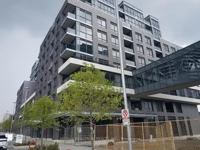 26 Gibbs Road 532, Toronto, On M9b 0e3