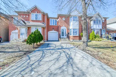 35 Softneedle Avenue, Brampton, On L6r 1k4