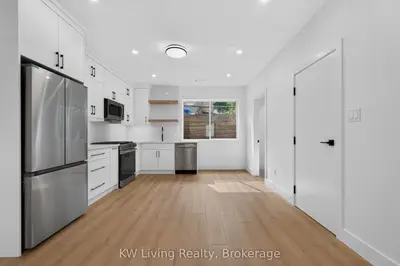 484 Westmount Avenue Garden Suite, Toronto, On M6e 3n5