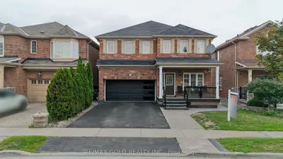 29 Abbotsbury Drive, Brampton, On L6x 0s4