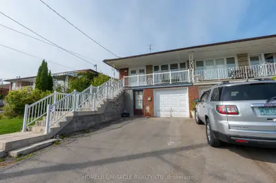 12 Brubeck Road, Toronto, On M9m 1w7
