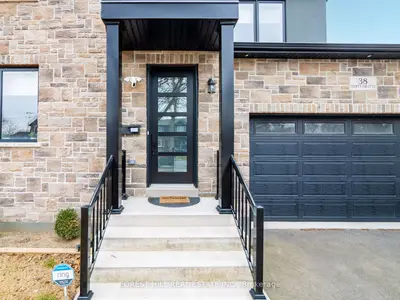 38 Thirty-first Street, Toronto, On M8w 3e9