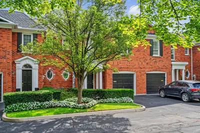 74 Fairwood Place W, Burlington, On L7t 4b6