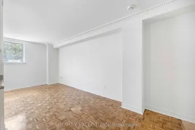 1407 Dupont Street 316, Toronto, On M6h 4j7