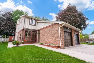 2713 Andorra Circle, Mississauga, On L5n 2h8