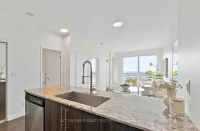 510 Curran Place 4103, Mississauga, On L5b 0j8