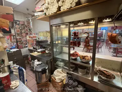 1550 South Gateway Road 106, Mississauga, On L4w 5g6