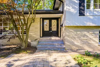 2410 Prince John Boulevard, Mississauga, On L5k 1s2