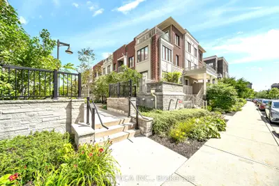 135 Long Branch Avenue 7, Toronto, On M8w 0a9