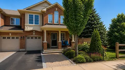 2223 Jillian Lane, Oakville, On L6m 0g7