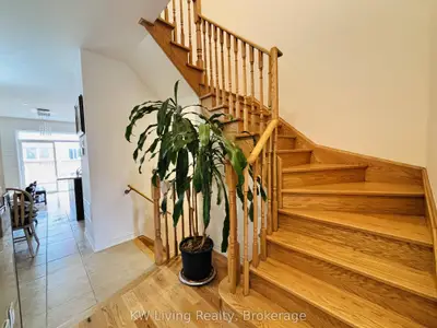 12 Rangemore Road, Brampton, On L7a 4v8