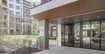 135 Canon Jackson Drive 611, Toronto, On M6m 0c3