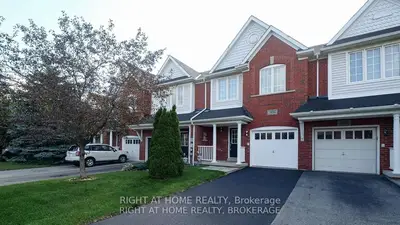 3956 Stardust Drive, Mississauga, On L5m 8a6