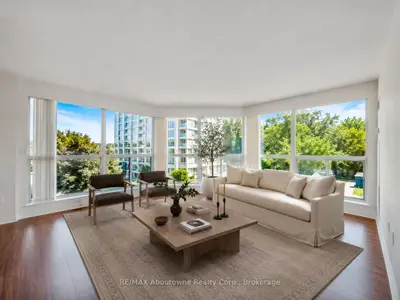 2177 Burnhamthorpe Road W 309, Mississauga, On L5l 5p9