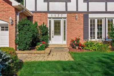 1177 Grand Boulevard, Oakville, On L6h 2v2