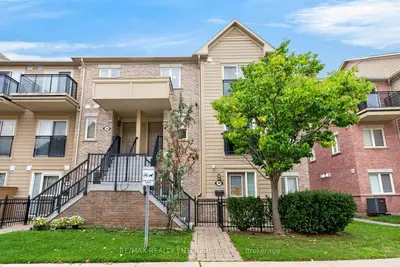 4975 Southampton Drive 145, Mississauga, On L5m 8c8