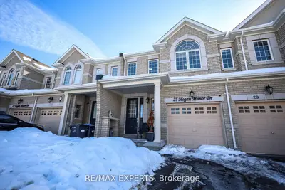 27 Hogan Manor Drive, Brampton, On L7a 4v3