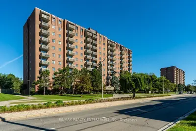 6720 Glen Erin Drive 414, Mississauga, On L5n 3k8