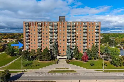 6720 Glen Erin Drive 414, Mississauga, On L5n 3k8
