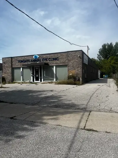 150 Norseman Street, Toronto, On M8z 0e9