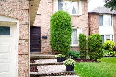 3975 Seebring Crescent, Mississauga, On L5l 3y1