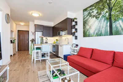 36 Park Lawn Road 2107, Toronto, On M8v 0e5