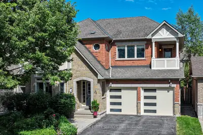 3368 Raspberry Bush Trail, Oakville, On L6l 6v2