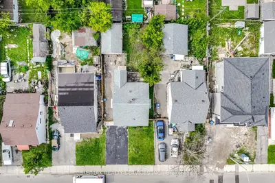 3051 Churchill Avenue, Mississauga, On L4t 1r4