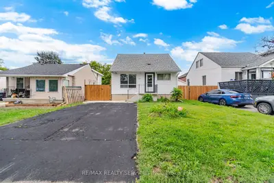 3051 Churchill Avenue, Mississauga, On L4t 1r4