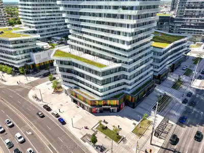 3900 Confederation Parkway 3301, Mississauga, On L5b 0m3