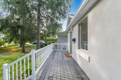 1175 Kane Road, Mississauga, On L5h 2m2