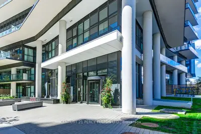 38 Annie Craig Drive 1110, Toronto, On M8v 0g9