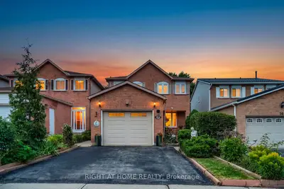 54 Niagara Place, Brampton, On L6s 4y8