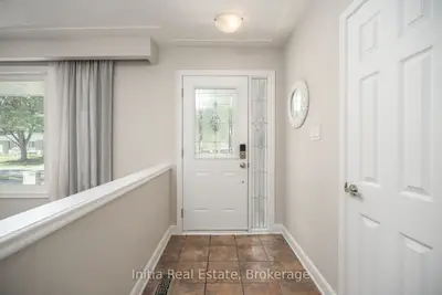 53 Burrows Avenue, Toronto, On M9b 4w8