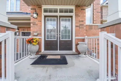 14 Abercrombie Crescent, Brampton, On L7a 4n1