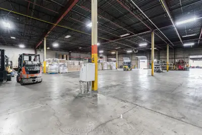 396 Clarence Street, Brampton, On L6w 1t5