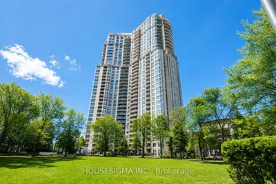 35 Kingsbridge Garden Circle 513, Mississauga, On L5r 3z5