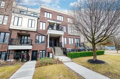 120 Twenty Fourth Street 27, Toronto, On M8v 0b9
