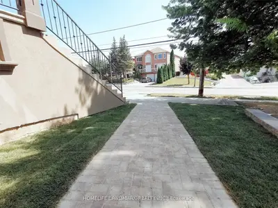 288 Maple Leaf Drive Basement, Toronto, On M6l 1p3