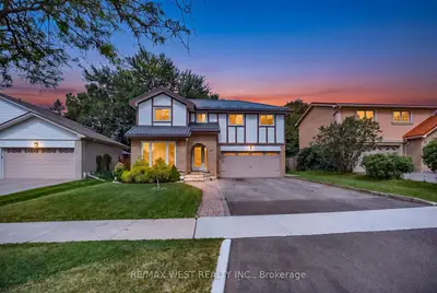 347 Karen Park Crescent, Mississauga, On L5a 3c8