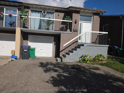 52 Simmons Boulevard, Brampton, On L6v 3v6