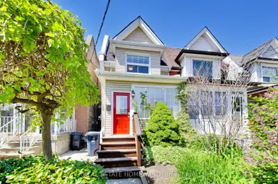 18 Britannia Avenue, Toronto, On M6n 3t7
