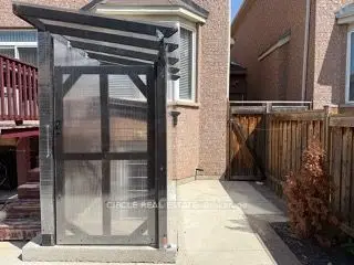 12 Kimborough Hollow Basement, Brampton, On L6y 0z5