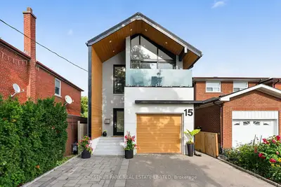 15 Nineteenth Street, Toronto, On M8v 3l4